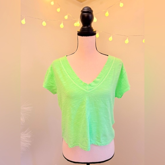 🌾 Pilcro Neon Green Crop Burnout T-Shirt - Picture 2 of 3